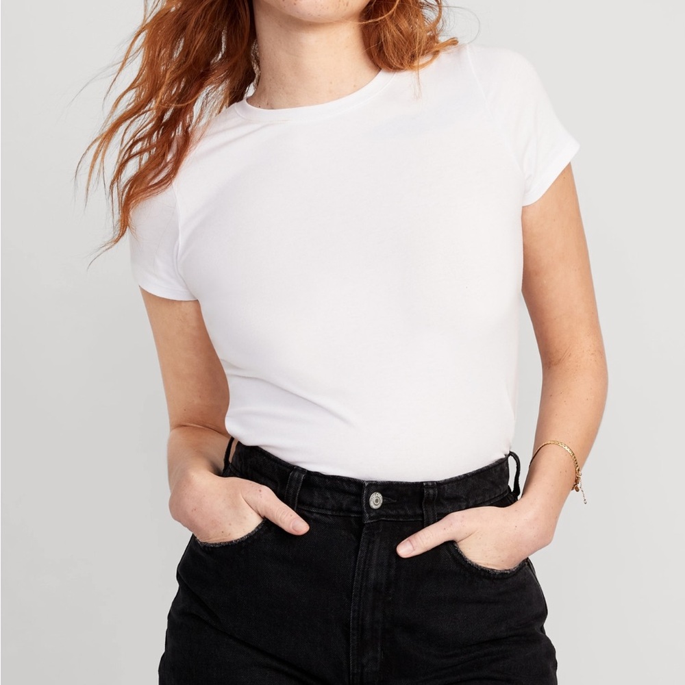 Old Navy White Fitted Short Sleeve Bestee Crop T-Shirt